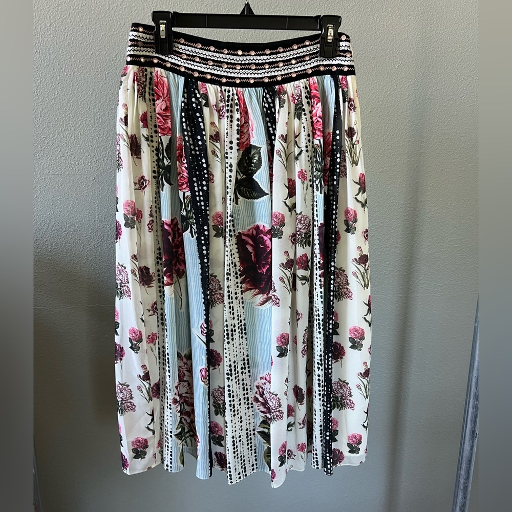 VERB by Anthropologie skirt. Size 2 but fits bigger